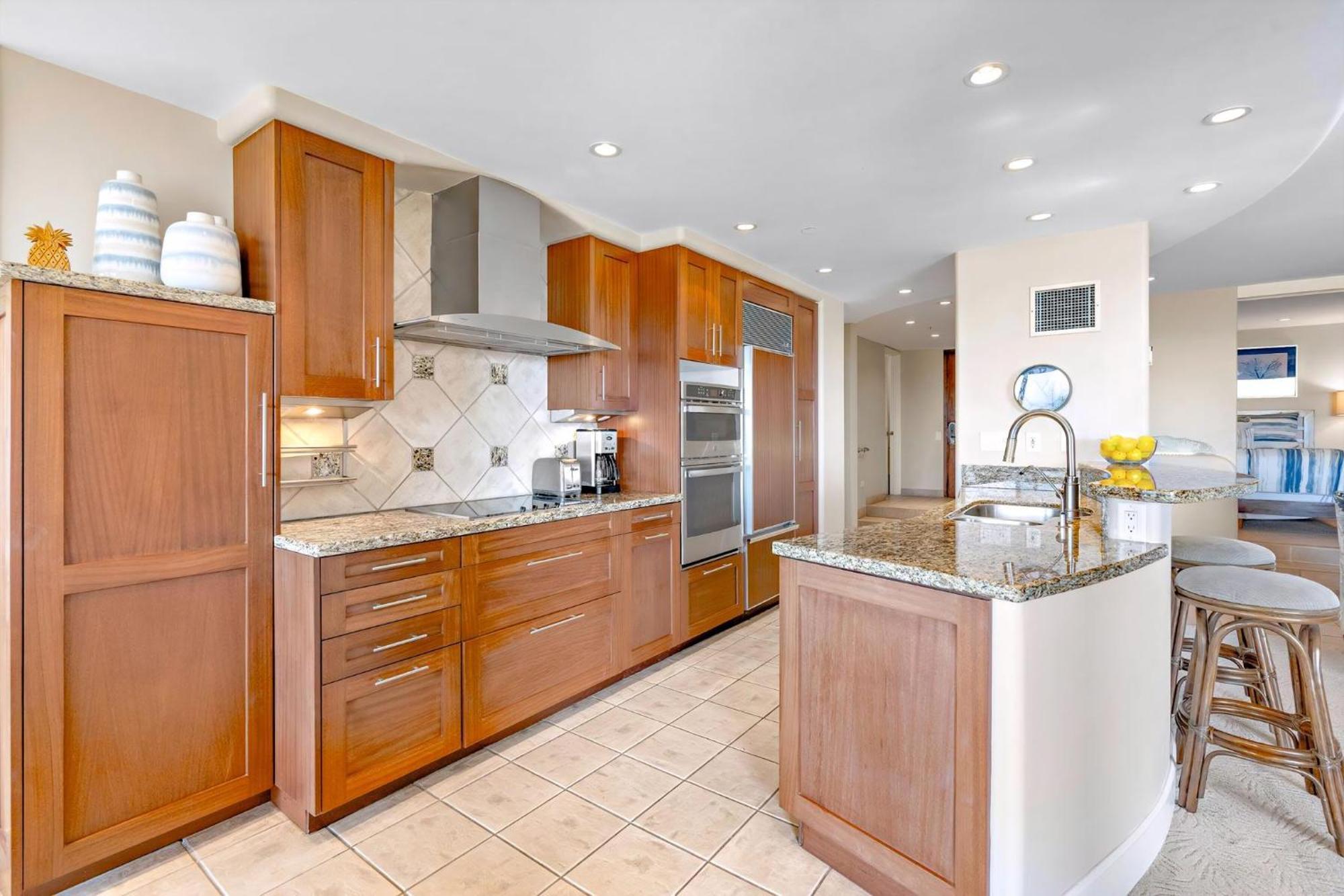 The Kaanapali Alii By Maui Resort Rentals ラハイナ エクステリア 写真